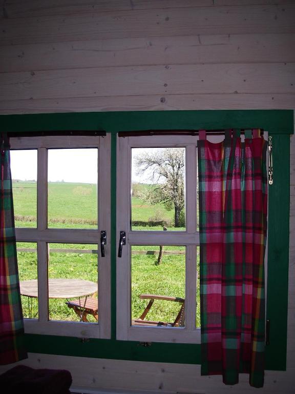 Le Trot'In Chair Bed & Breakfast Martigny-le-Comte Room photo